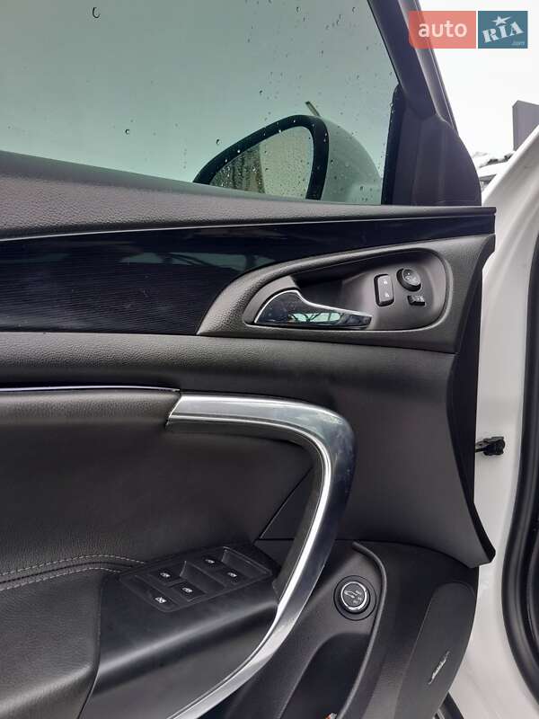 Универсал Opel Insignia 2015 в Рогатине