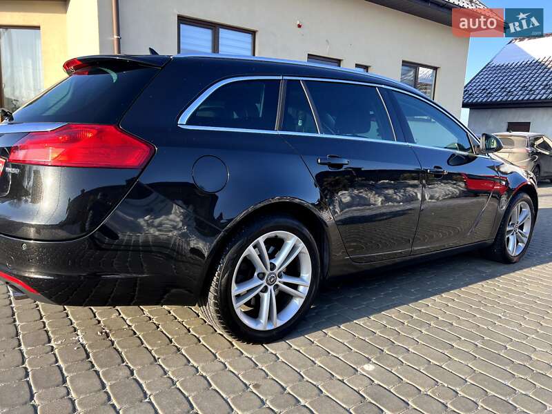Универсал Opel Insignia 2010 в Луцке