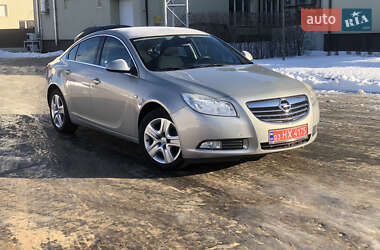 Седан Opel Insignia 2009 в Рожище