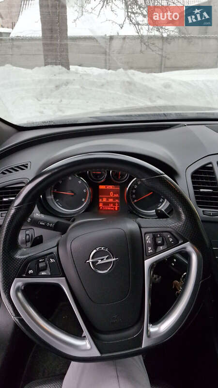 Универсал Opel Insignia 2012 в Луцке