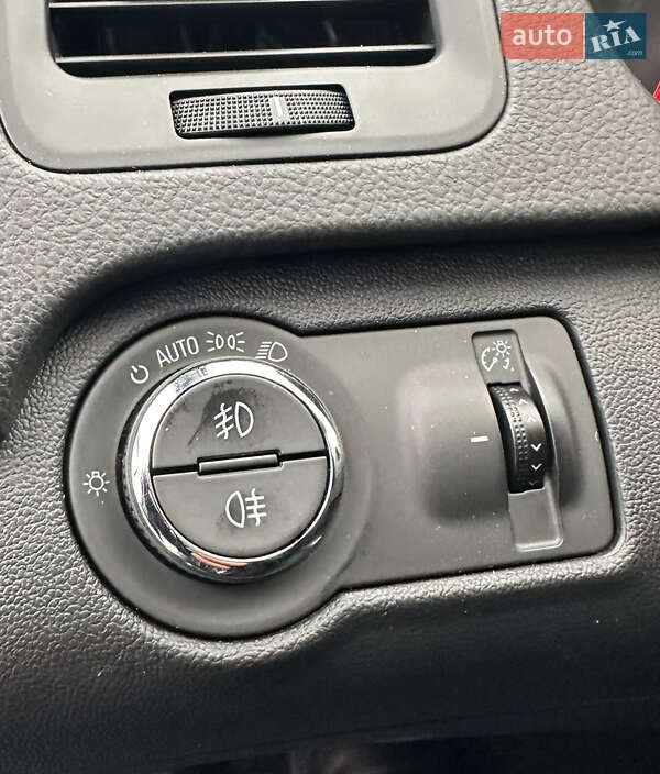 Универсал Opel Insignia 2015 в Днепре фото 36 Универсал Opel Insignia 2015 в Днепре