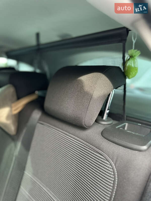 Универсал Opel Insignia 2014 в Горохове фото 57 Универсал Opel Insignia 2014 в Горохове