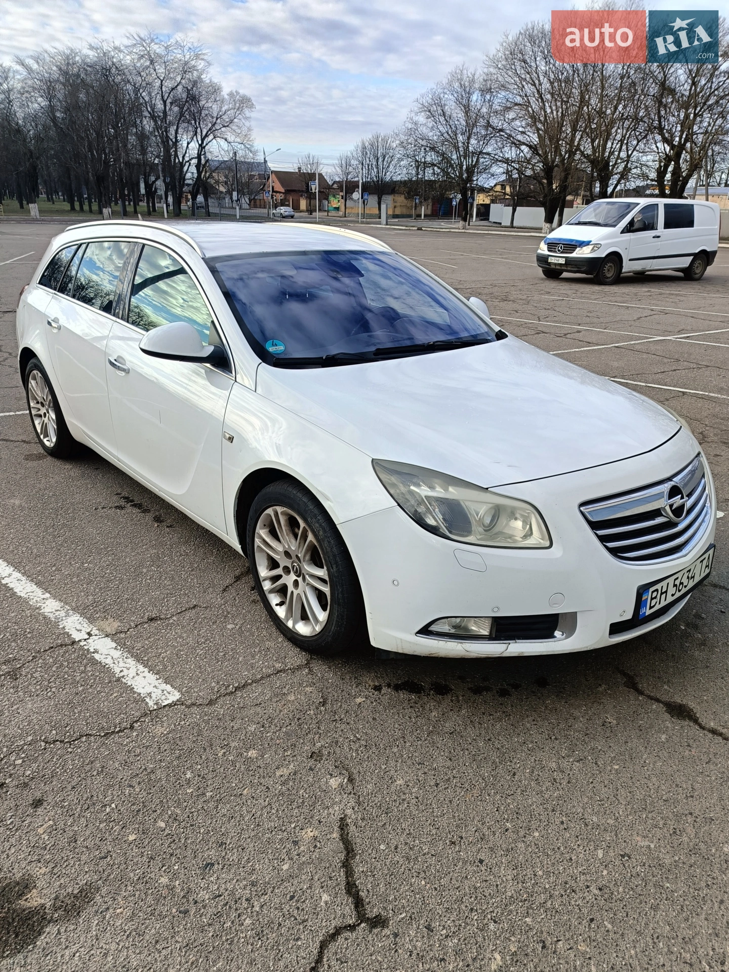 2010 Opel Insignia - мініатюра 3