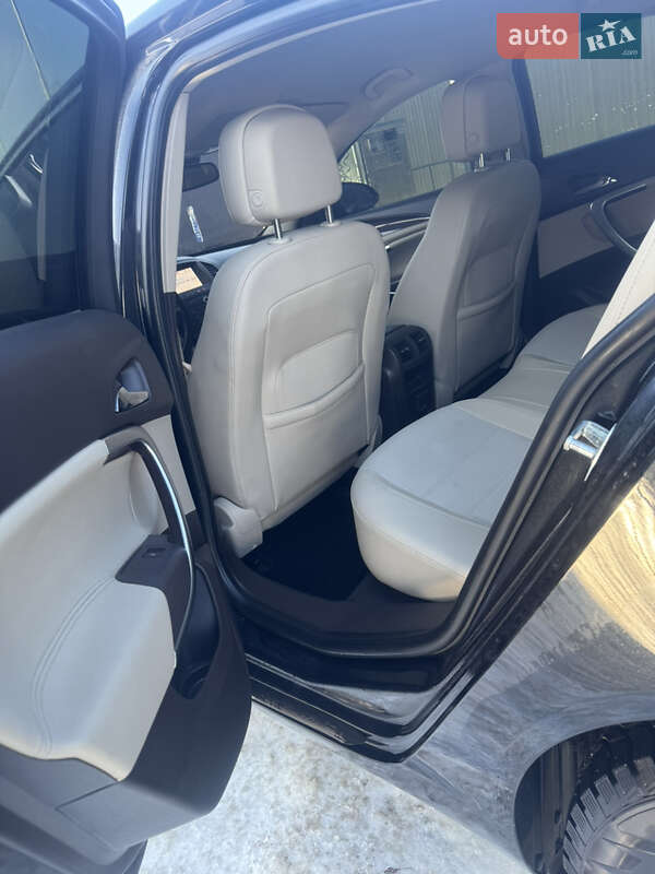 Лифтбек Opel Insignia 2011 в Львове фото 15 Лифтбек Opel Insignia 2011 в Львове