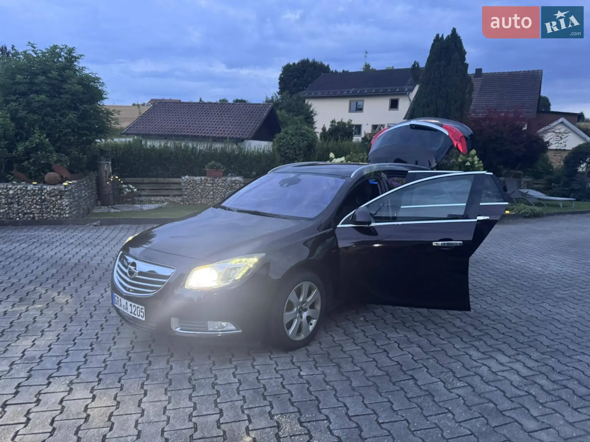 2011 Opel Insignia - мініатюра 12