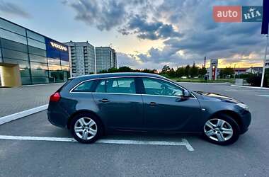 Універсал Opel Insignia 2010 в Полтаві