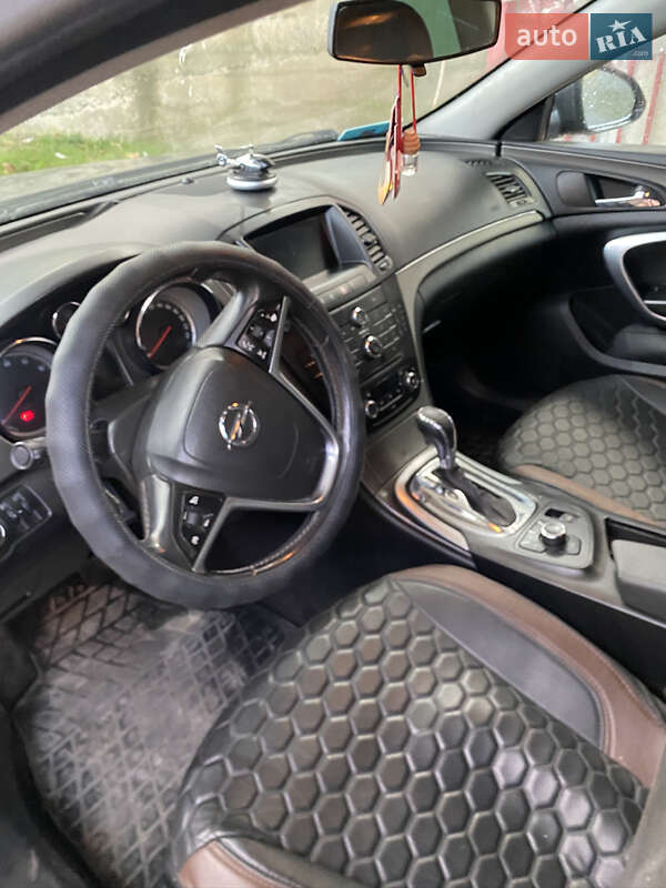 Универсал Opel Insignia 2010 в Черновцах фото 9 Универсал Opel Insignia 2010 в Черновцах
