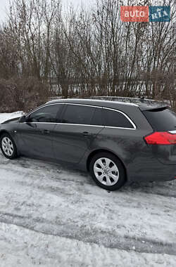 Універсал Opel Insignia 2012 в Звенигородці