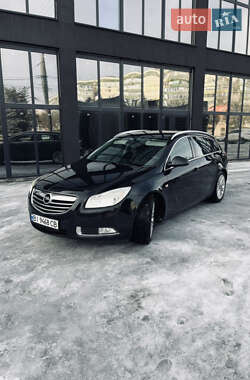 Универсал Opel Insignia 2012 в Полтаве