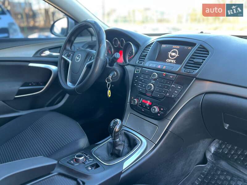 Универсал Opel Insignia 2013 в Стрые фото 12 Универсал Opel Insignia 2013 в Стрые