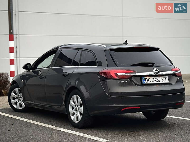 Универсал Opel Insignia 2015 в Самборе