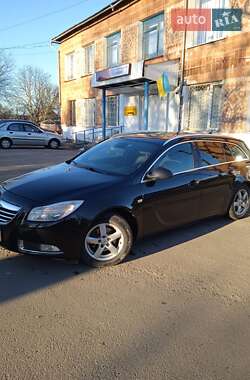 Універсал Opel Insignia 2009 в Сарнах
