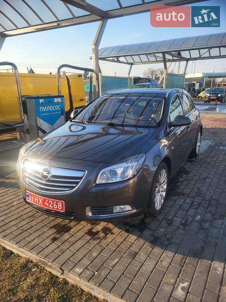 Универсал Opel Insignia 2011 в Луцке