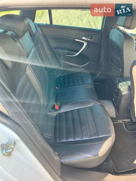 Универсал Opel Insignia 2014 в Запорожье