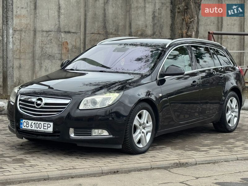 Универсал Opel Insignia 2009 в Лубнах