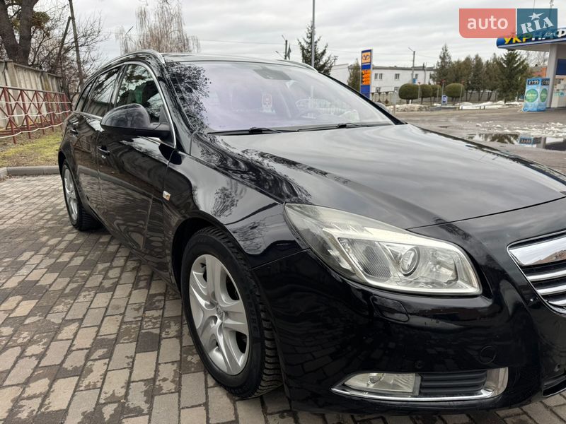 Универсал Opel Insignia 2009 в Лубнах