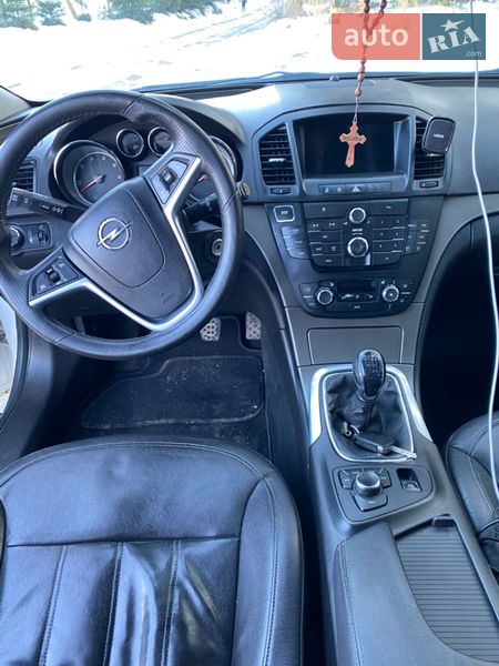 Универсал Opel Insignia 2013 в Львове