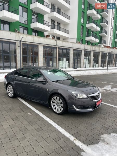 Седан Opel Insignia 2016 в Львове
