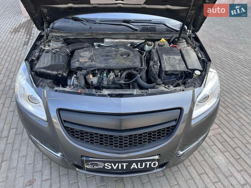 Седан Opel Insignia 2011 в Николаеве