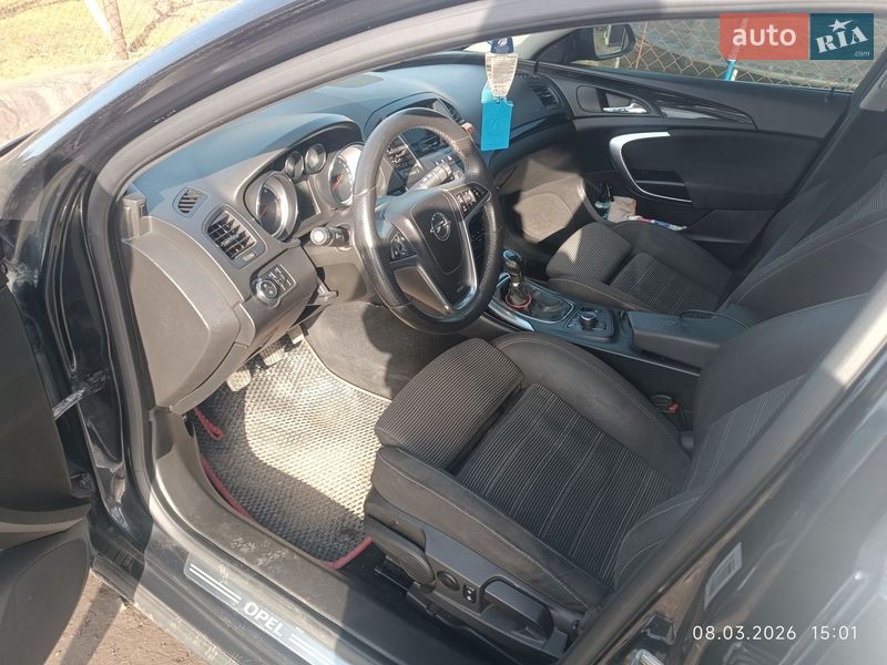 Универсал Opel Insignia 2010 в Владимире