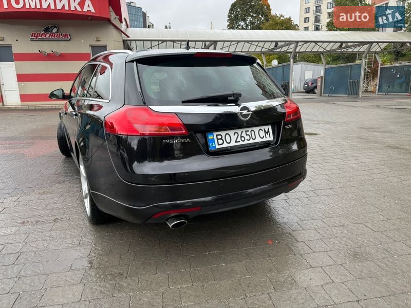 Универсал Opel Insignia 2009 в Тернополе
