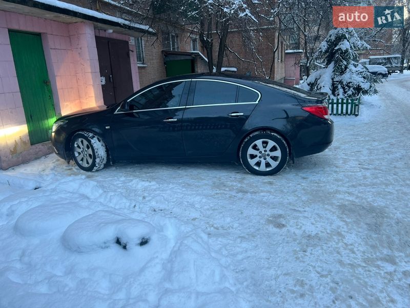 Лифтбек Opel Insignia 2012 в Полтаве