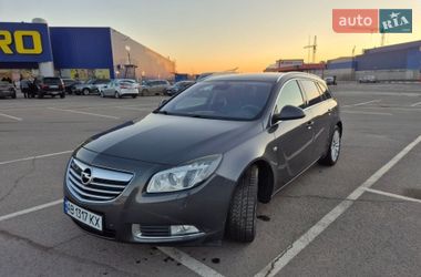 Универсал Opel Insignia 2010 в Виннице