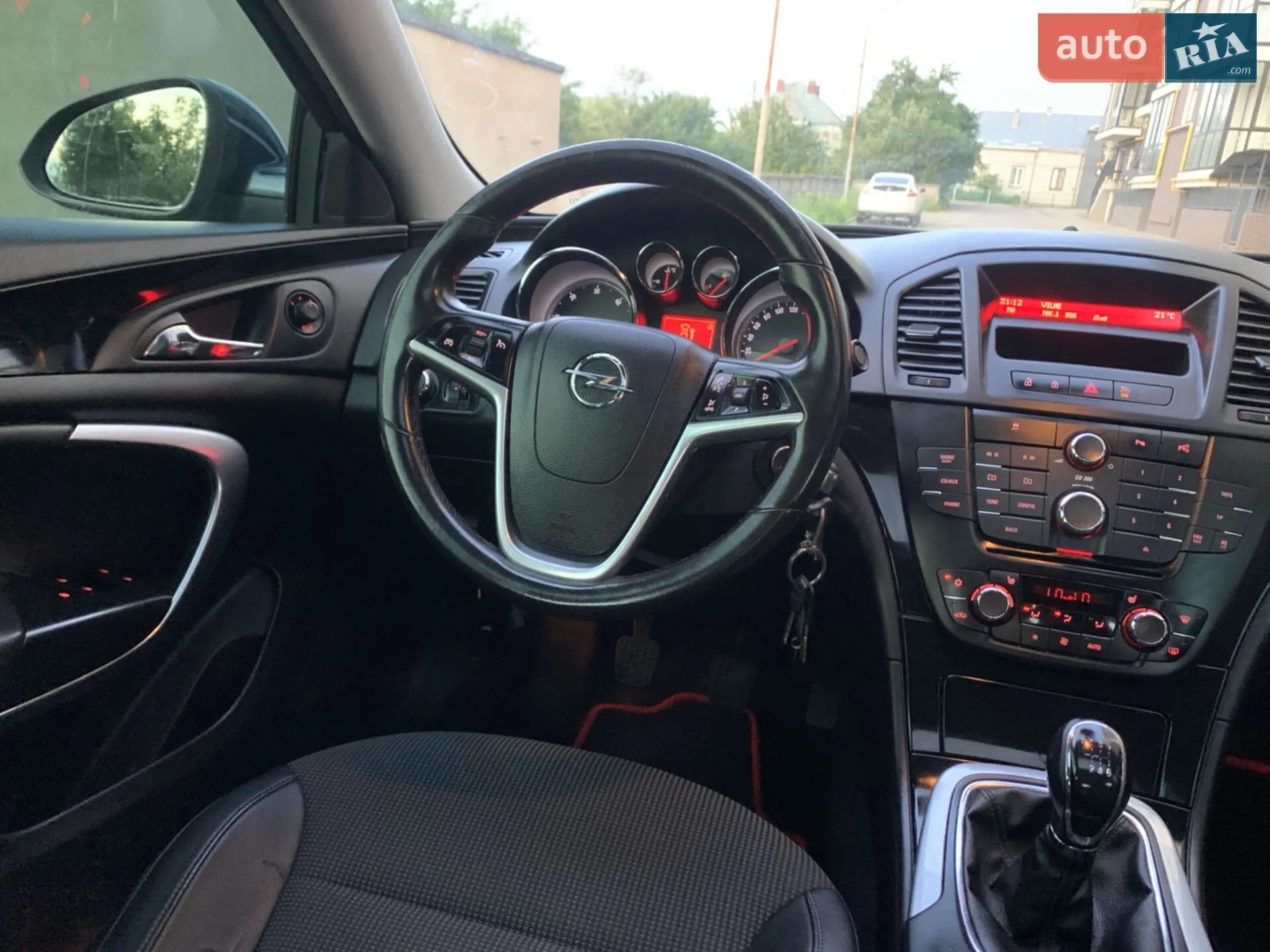 2010 Opel Insignia - мініатюра 23