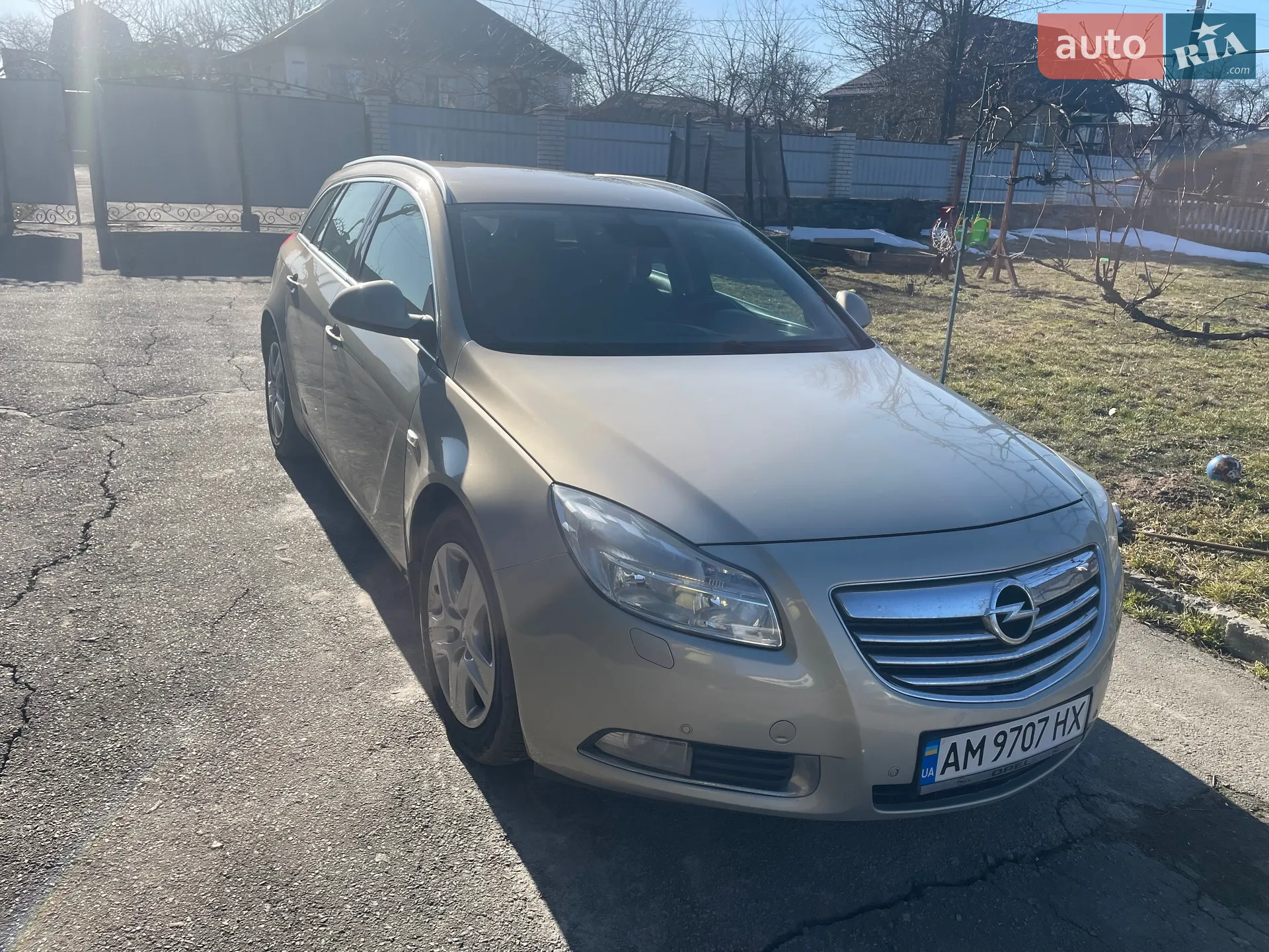2010 Opel Insignia - мініатюра 10