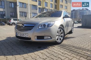 Универсал Opel Insignia 2012 в Ивано-Франковске