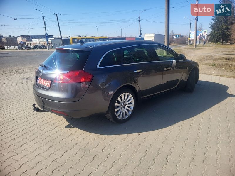 Универсал Opel Insignia 2011 в Луцке