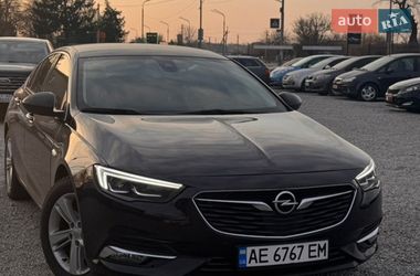 Ліфтбек Opel Insignia 2018 в Дніпрі