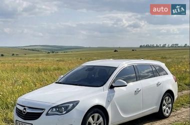 Универсал Opel Insignia 2016 в Чернигове