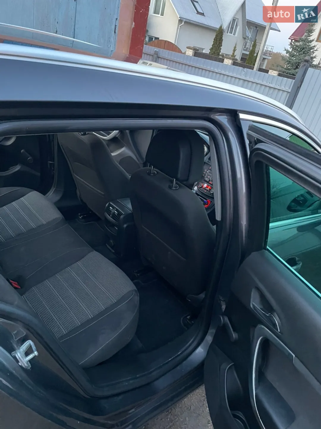 2011 Opel Insignia - мініатюра 10