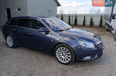 Универсал Opel Insignia 2009 в Любешове