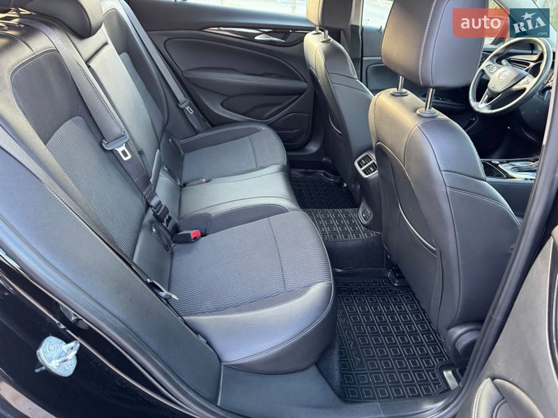 Универсал Opel Insignia 2020 в Хмельницком