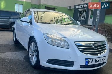 Седан Opel Insignia 2012 в Броварах