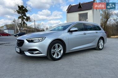 Універсал Opel Insignia 2018 в Бережанах