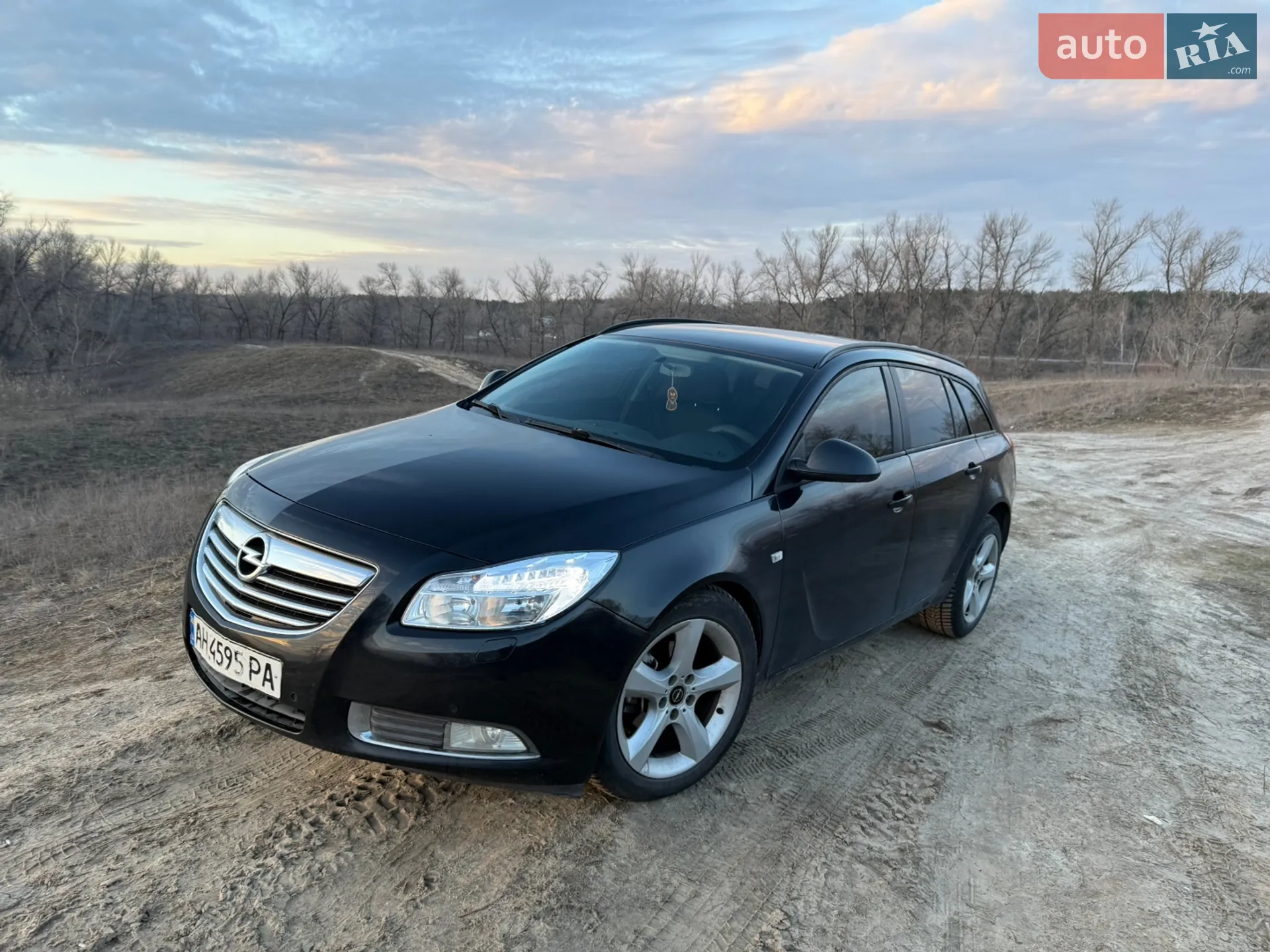 2011 Opel Insignia - фото 1