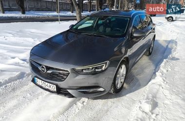 Универсал Opel Insignia 2017 в Киеве