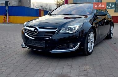 Седан Opel Insignia 2016 в Луцке