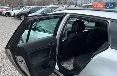 Універсал Opel Insignia 2009 в Черкасах