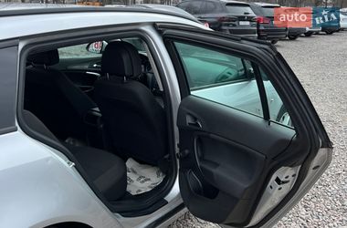 Універсал Opel Insignia 2009 в Черкасах