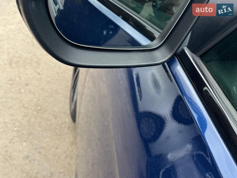 Ліфтбек Opel Insignia 2020 в Золочеві