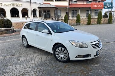Универсал Opel Insignia 2011 в Золочеве