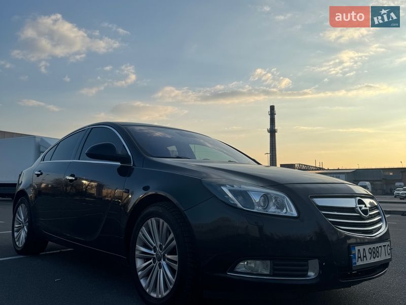 Opel Insignia 2011