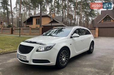 Универсал Opel Insignia 2011 в Чернигове