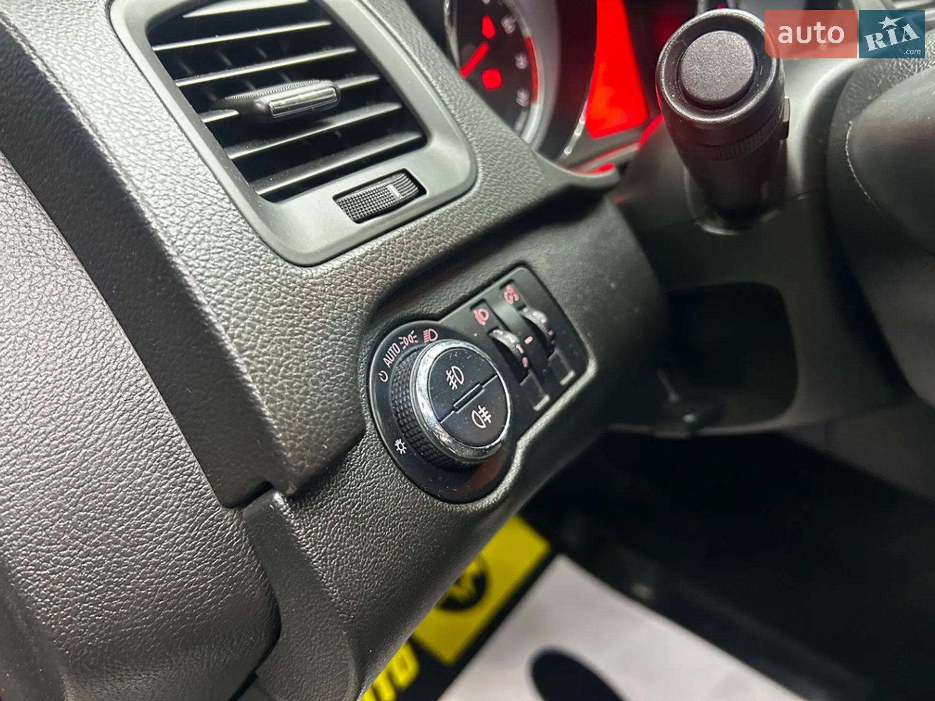 2012 Opel Insignia - мініатюра 14