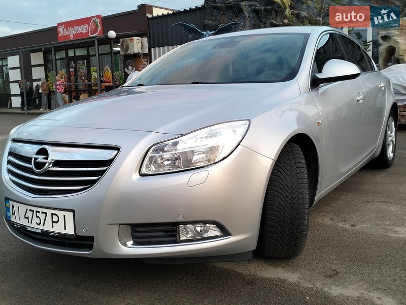 Opel Insignia 2011