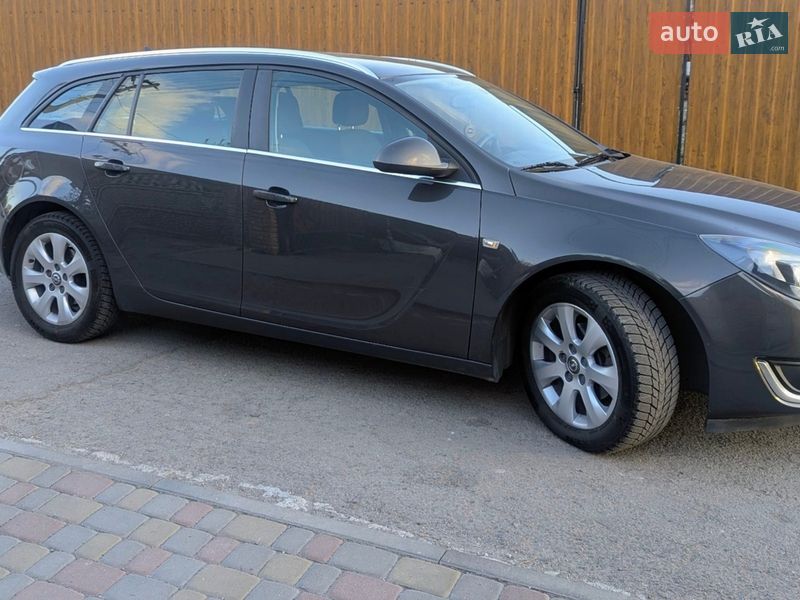 Opel Insignia 2015